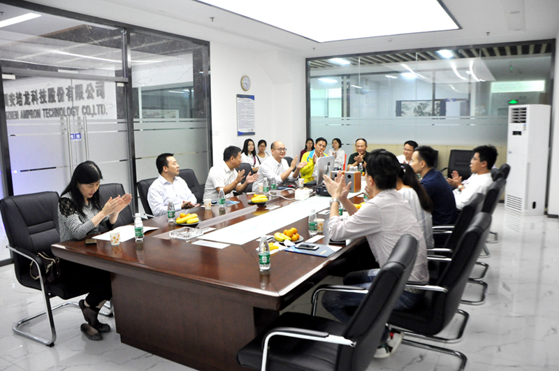 龙岗区平湖街道工商联(商会)企业家莅临U乐国际官网考察交流 龙岗区平湖街道工商联(商会)企业家莅临U乐国际官网考察交流